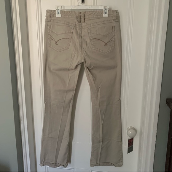 2 for $20🌟 UnionBay Bootcut khaki pants - Picture 2 of 5